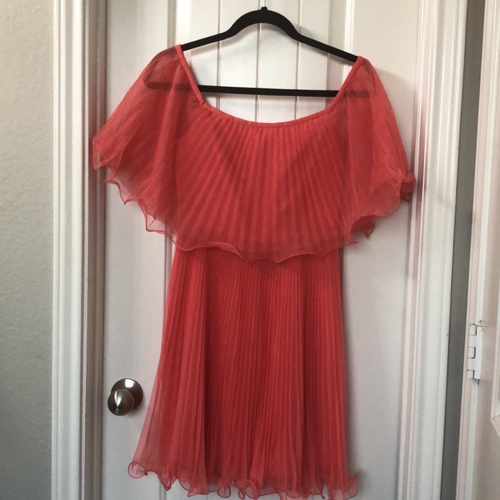 ✨Host Pick✨ BCBGMaxAzria Shalom Pleated Tulle Dress